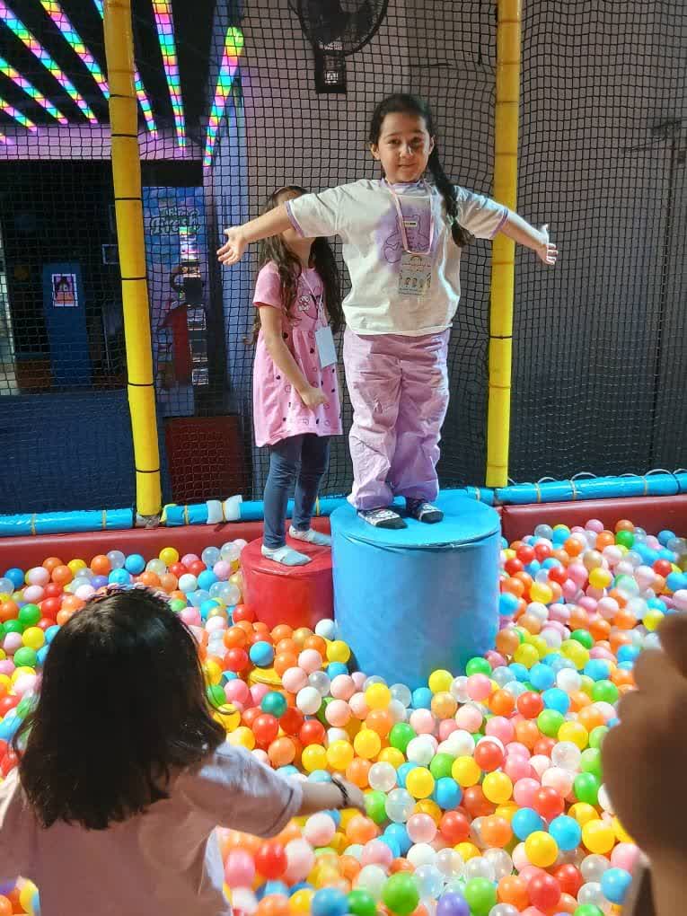 بازی گروهی شاد